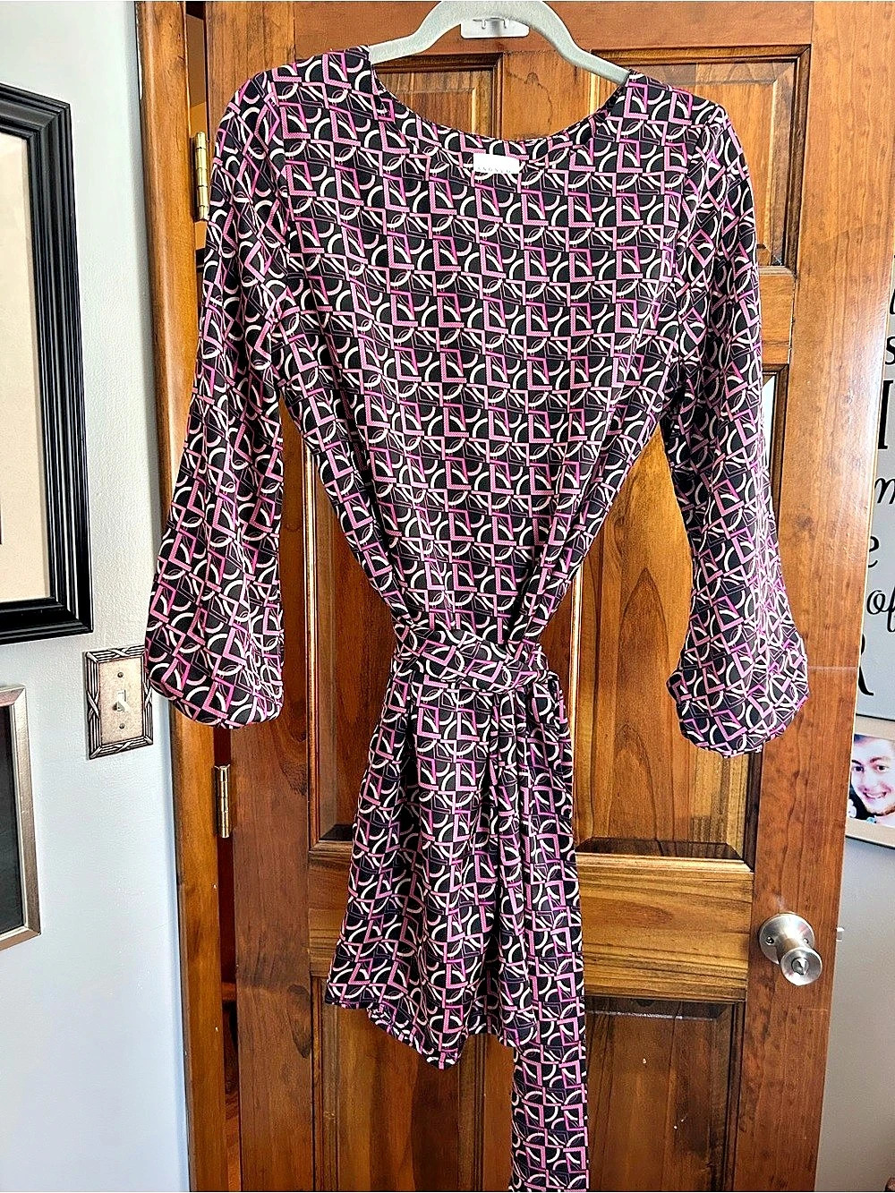ANONYME designers Geometric Mini Dress in Black & Pink Size Medium Like New